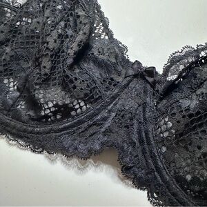 Adore Me Black Lace Underwire Bra‎ Size 44D Sexy Pin Up Burlesque Lingerie EUC